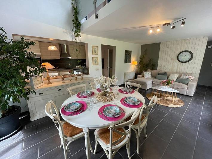 Location de vacances pour 5 personnes, avec vue et terrasse, adapté aux familles à Fauvillers - 4