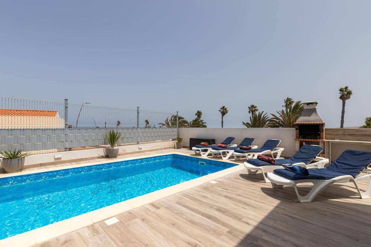 Luxury Villa Perla Del Mar in Caleta de Fuste, Antigua