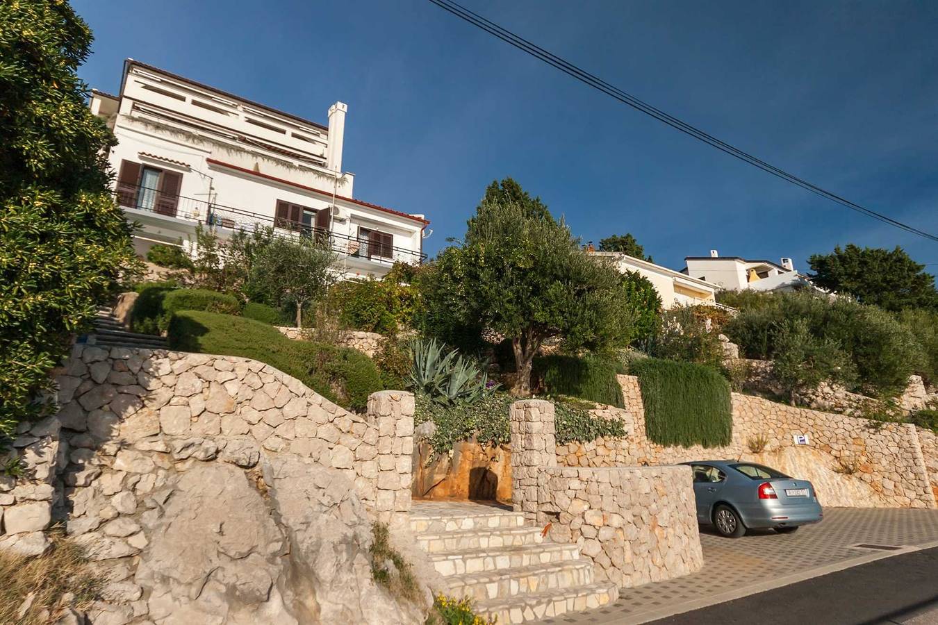 Ganze Wohnung, Wohnung am Meer mit Balkon mit schöner Aussicht in Baska, Krk