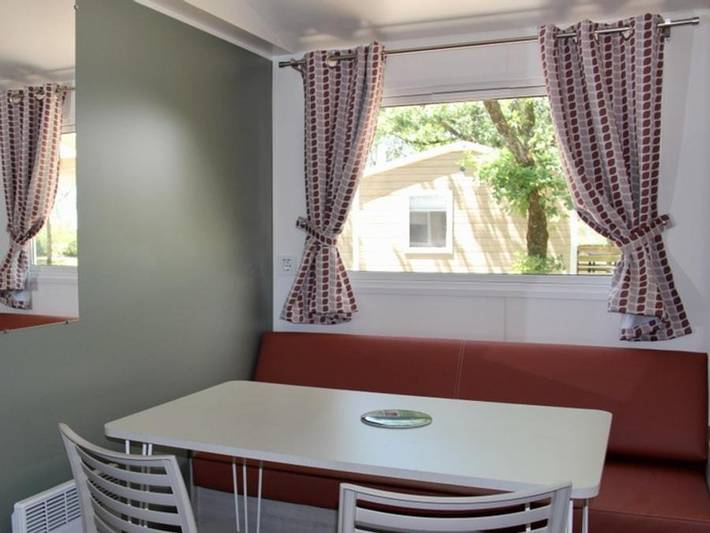 Camping Les Cigales -  Ciela Village - Mobilheim 4 personen - Ciela Confort Compact - 2 Zimmer in Rocamadour, Quercy