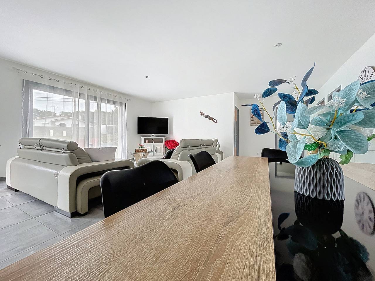 Maison Lahourcade : terrasse privée, jardin privé et Wi-Fi in Lahourcade, Béarn