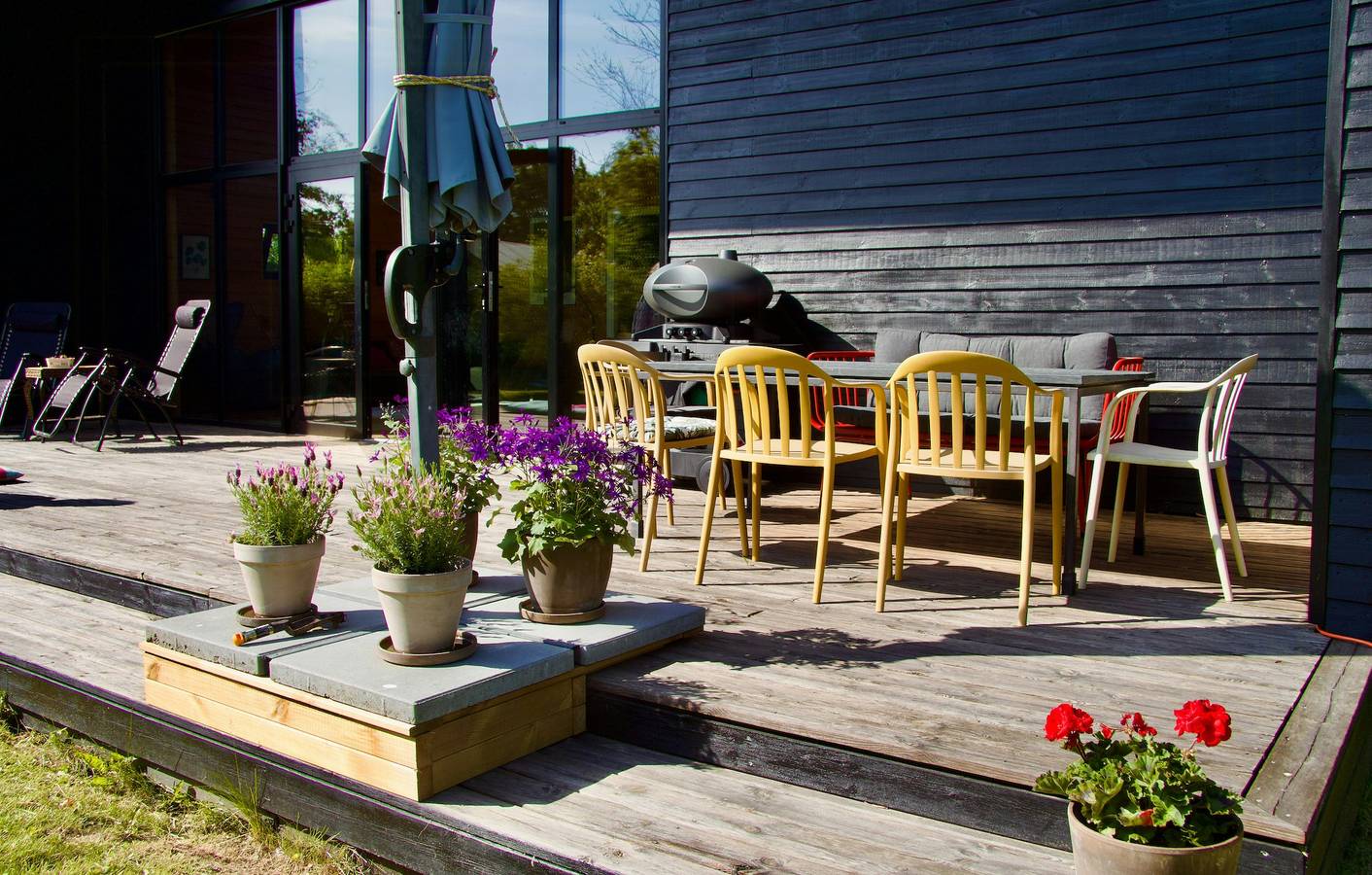 Architect-designed holiday home by Isefjord in Kirke Hyllinge, Northeastseeland