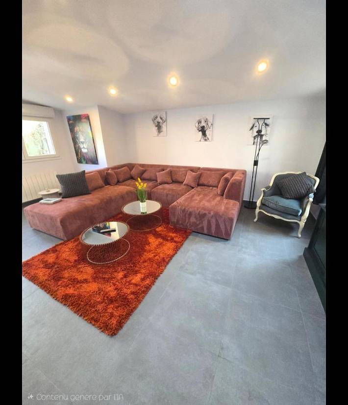 Location de vacances pour 8 personnes, avec jardin et jacuzzi à Saint-Loup-Hors