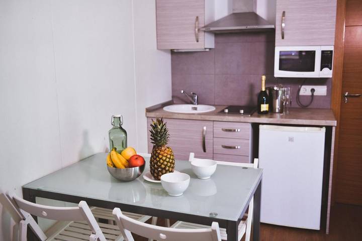 Location de vacances pour 4 personnes, avec piscine ainsi que jardin et vue, animaux acceptés à Torreblanca - 3