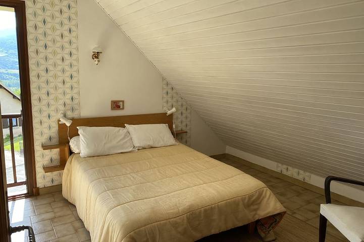 Gîte pour 6 personnes, avec balcon à Embrun - 2