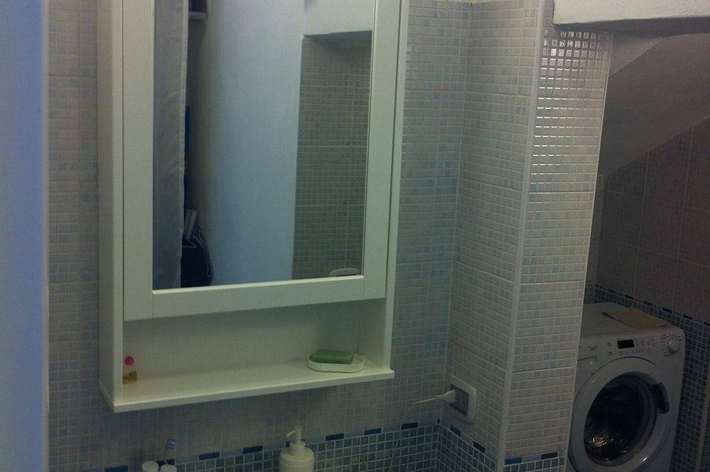 Appartamento intero, \"L'alcova delle Sirene\" Open space vista mare in Bergeggi, Riviera di Ponente