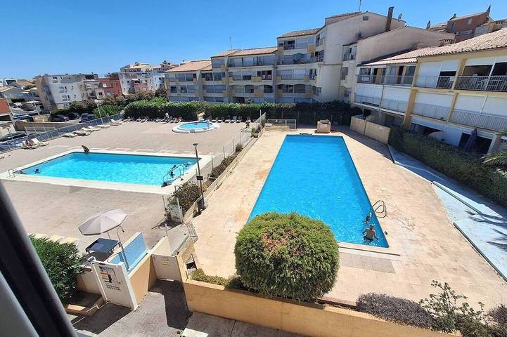 Appartement de vacances pour 4 personnes, avec piscine
