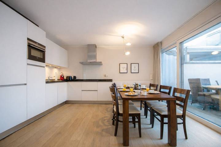 Appartement entier, Appartement de vacances pour 6 personnes avec terrasse in Norderney