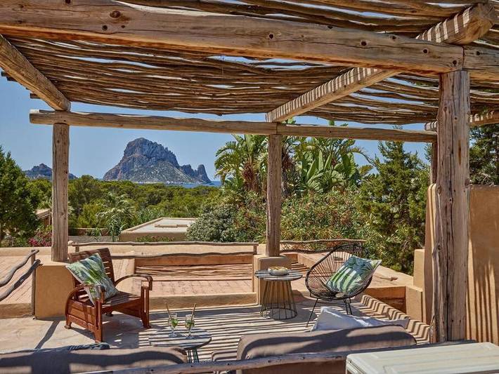 Chalet para 6 personas, con vistas además de piscina y jardín, Se admiten mascotas en Ibiza - 4