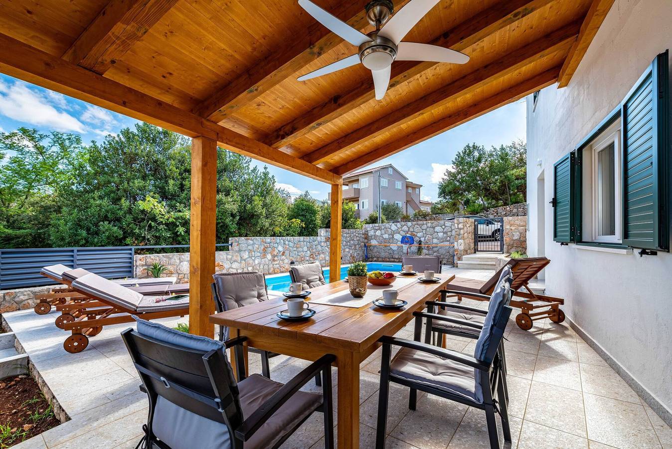 Sea view Villa Nana with private heated pool in Lukoran, Otok Ugljan