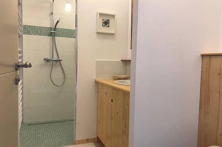 Ganze Wohnung, Studio für 2 Personen in Bages im Herzen des regionalen Naturparks Narbonnaise in Bages (Aude), Côte d'Améthyste