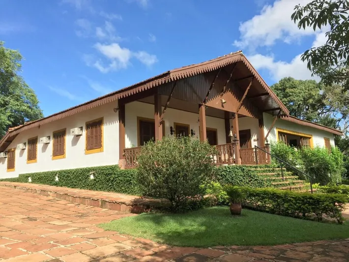 Casa de huéspuedes para 4 personas, con piscina además de jardín y terraza - 1