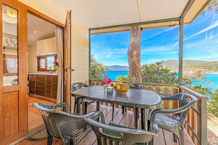 Ferienpark für 4 Personen, mit Kinderpool und Garten sowie Ausblick in der Toskana - 2