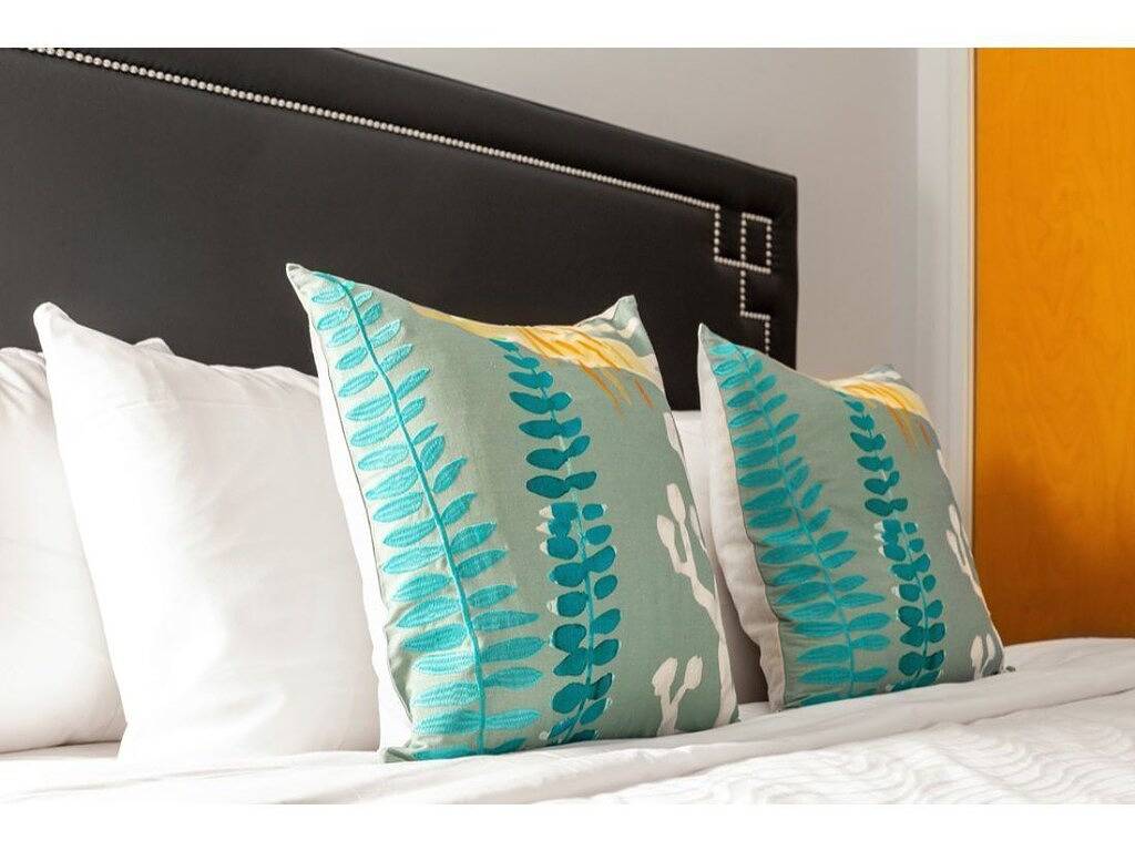 Ganze Wohnung, Modern Cozysuites The Block Close to everything in Indianapolis, Indiana