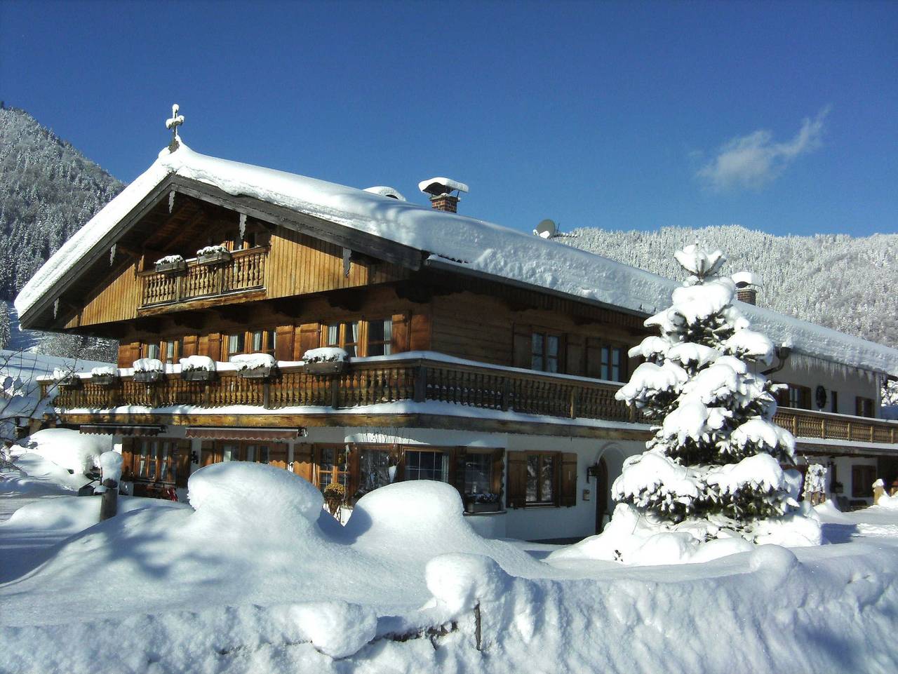 Ganze Ferienwohnung, Gästehaus Becher, Kreuth-Point - Ferienwohnung 4 Resi in Kreuth, Bayerische Alpen