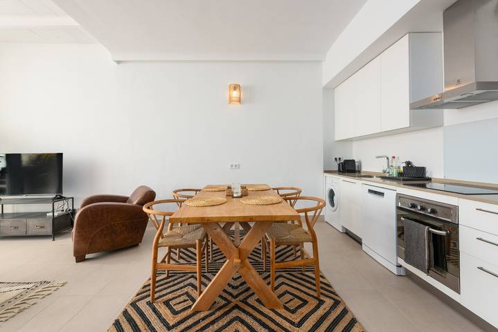 Ganze Wohnung, Ferienwohnung 'Vivienda Casares' mit Wlan und Klimaanlage in Estepona Old Town, Estepona