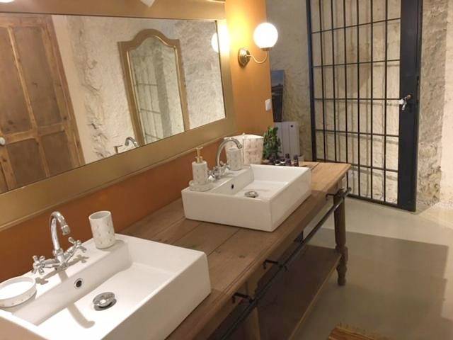 Gîte pour 2 personnes, avec jardin et vue à Rochecorbon - 2