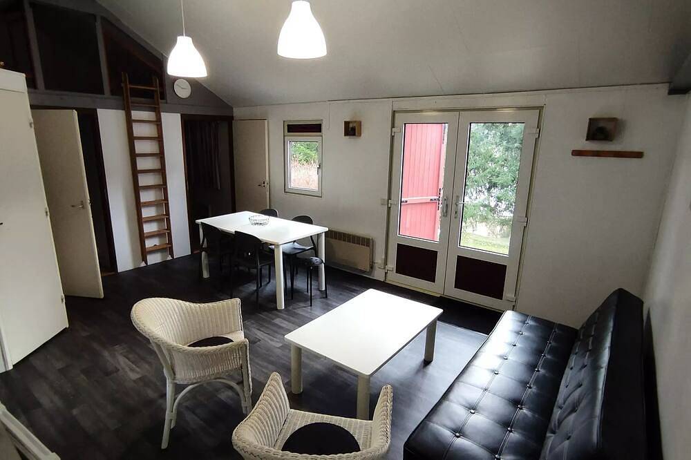 Chalet 4 Pièces 6 Personnes in Champagnac-le-Vieux, Parc Naturel Régional Livradois-Forez