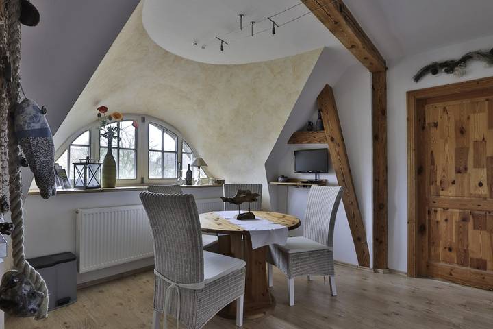 Ferienwohnung für 5 Personen, mit Meerblick und Garten in Pepelow