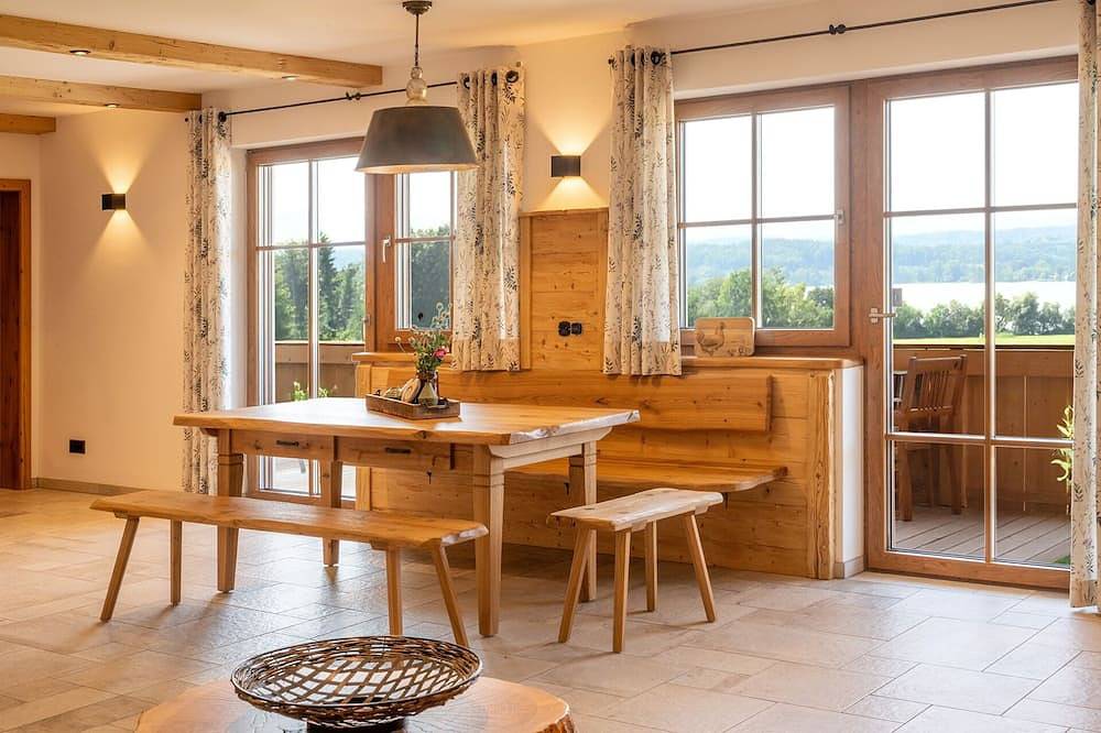 Ganze Wohnung, Ferienwohnung Bergblick in Kirchanschöring, Rupertiwinkel