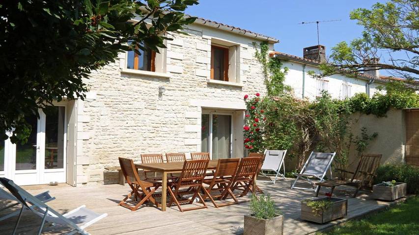 Location de vacances pour 8 personnes, avec vue et jardin, animaux acceptés dans Venise Verte - 3