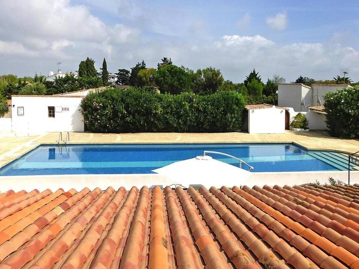 Maison de vacances pour 4 personnes, avec terrasse et piscine - 1