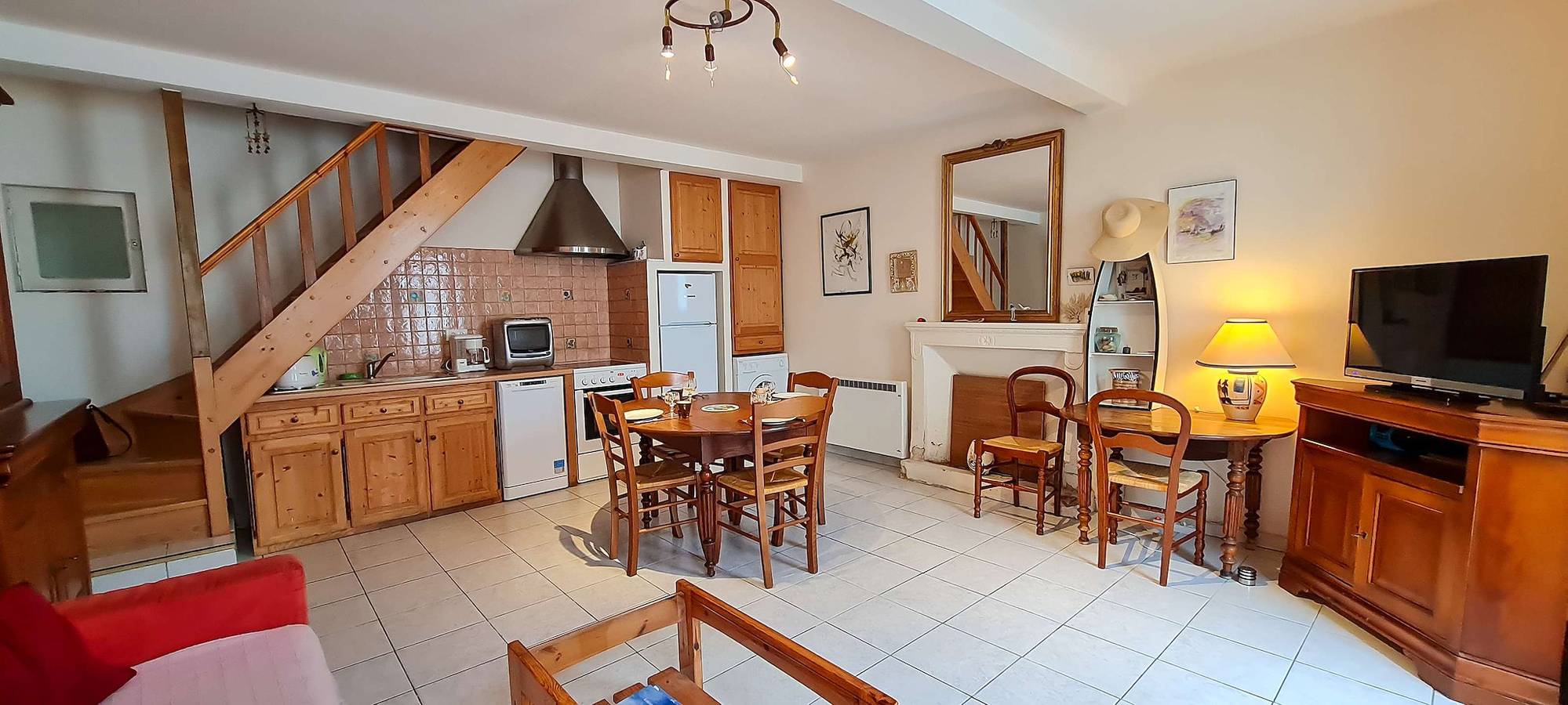 Apartamento vacacional entero, Small Réthaise house in the village center in Saint-Clément-des-Baleines, Isla de Ré