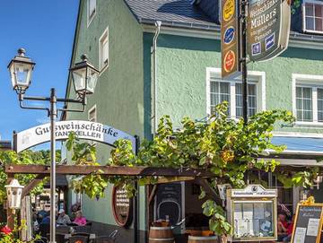 Hotel für 3 Personen in Kröv, Moseleifel, Bild 4