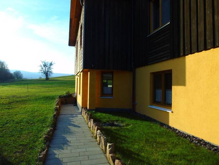 Ferienwohnung für 3 Personen, mit Garten und Ausblick in Unterweid