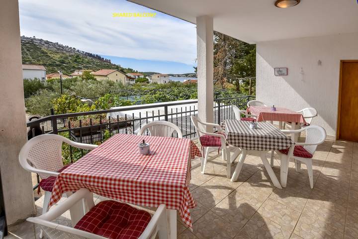 Studio pour 2 personnes, avec terrasse - 1