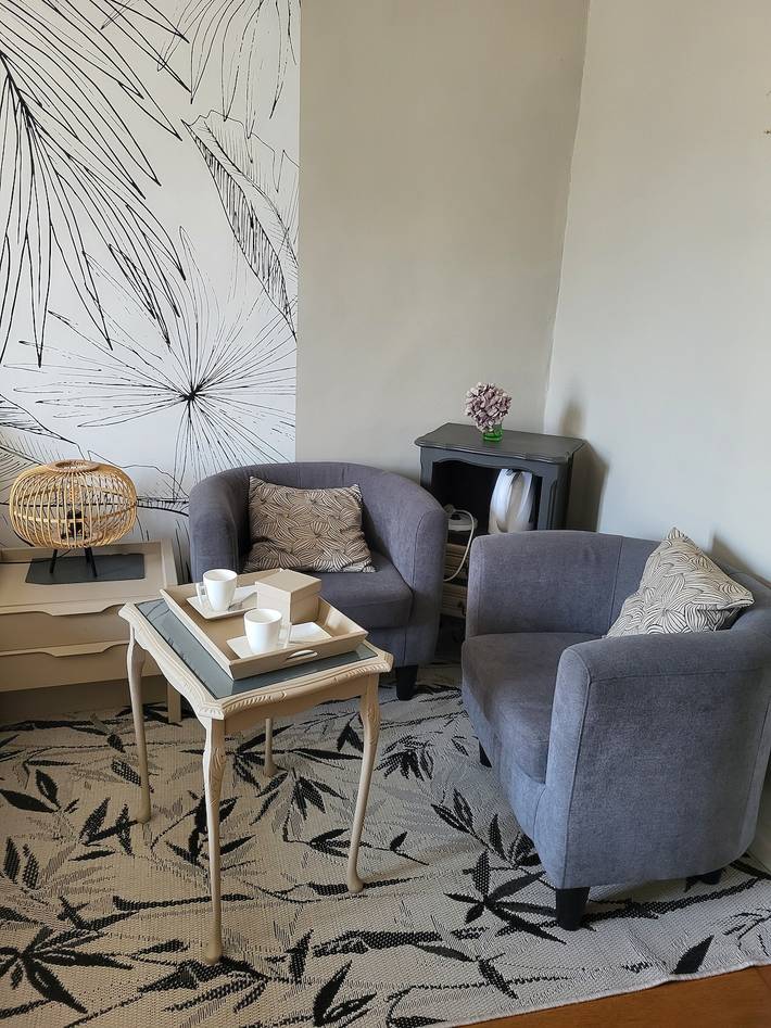 Chambre d’hôtes Domaine Les Cèdres - Bartok avec jardin partagé et Wi-Fi in Mauges-sur-Loire, Région de Cholet