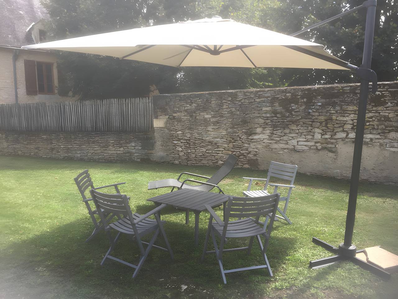 Maison de vacances en pierre dans le Lot – Calme & nature près de la Dordogne in Masclat, Lot