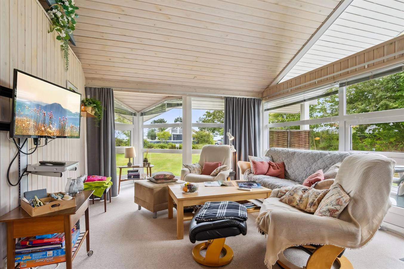Pet friendly home in Hadsund with house sea view in Hadsund, Himmerland