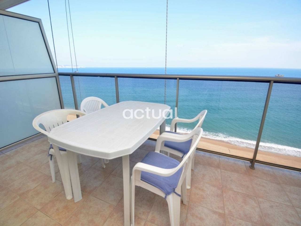 Ganze Wohnung, Costa Brava: 9. Etage, 2 Zimmer, Terrasse, Parkplatz, Wlan in Platja d'Aro, Costa Brava