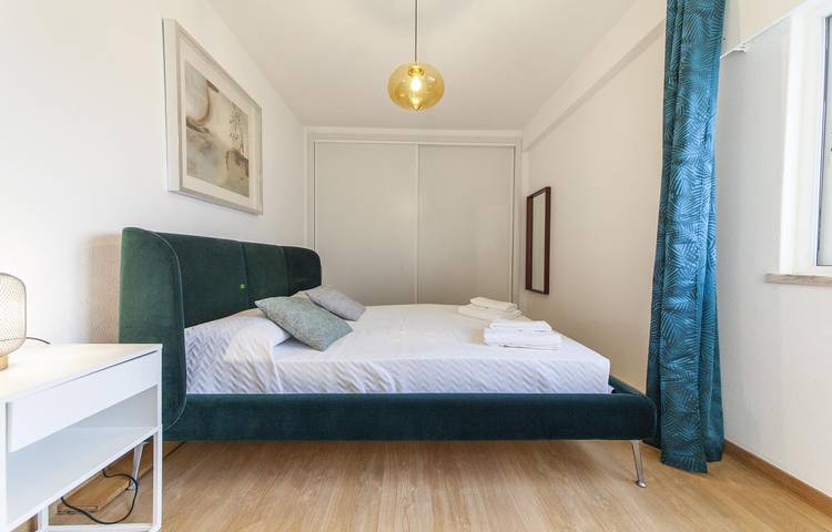 Ganze Wohnung, Ferienwohnung für 4 Personen mit Balkon in Alvor, Faro Distrikt