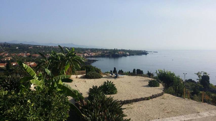 Gîte pour 2 personnes, avec vue et jardin à Acireale - 2