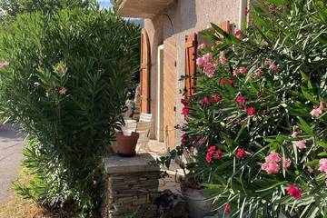 Gîte pour 8 personnes, avec balcon à Barrettali