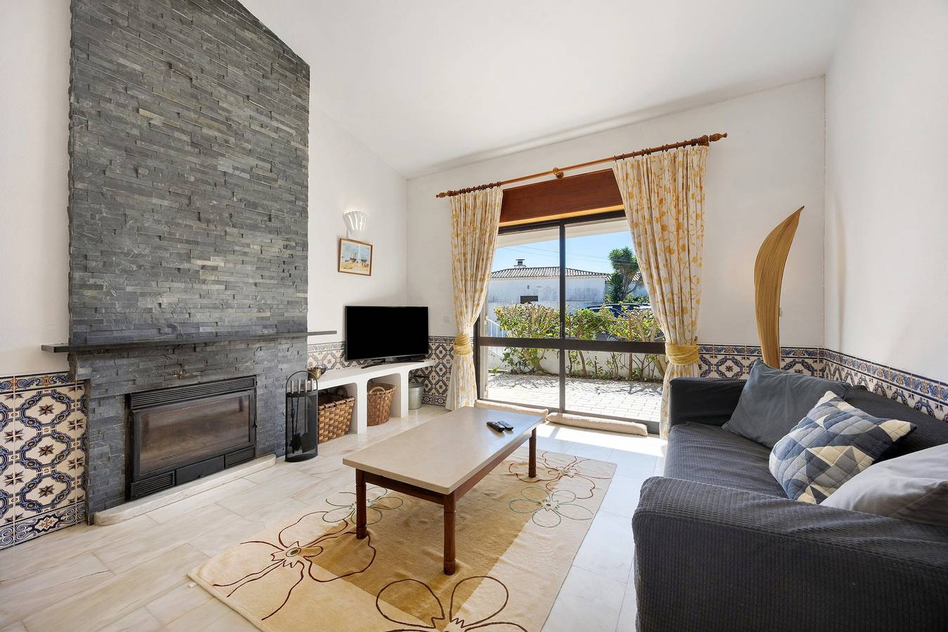 Villa „Casa 54“ mit privater Terrasse und Wlan in Luz, Faro Distrikt