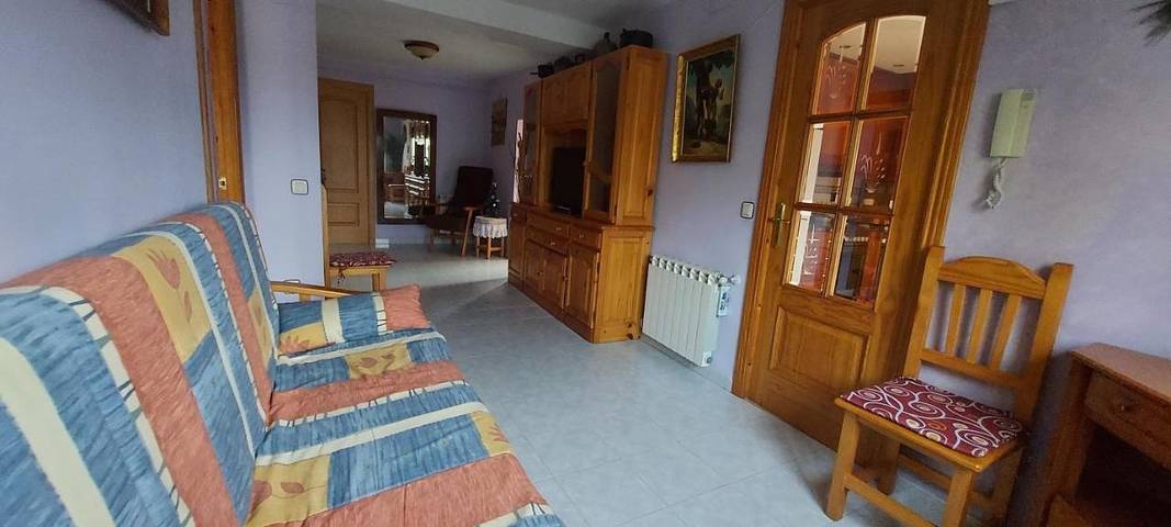 Apartamento de vacaciones para 6 personas, con jardín y piscina además de vistas al lago y vistas, Se admiten mascotas en Provincia de Huesca - 4