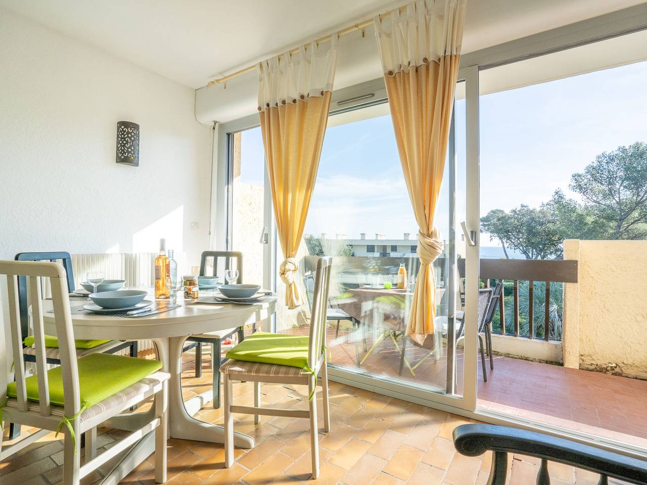 Ganze Wohnung, Les Louvans in Saint-Aygulf, Frejus