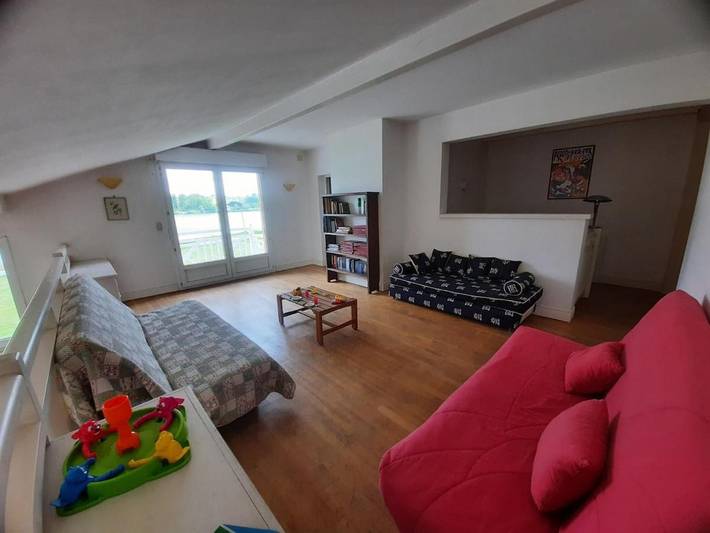 Location de vacances pour 14 personnes, avec piscine et terrasse ainsi que jardin et vue à Saint-Laurent-de-Gosse - 4