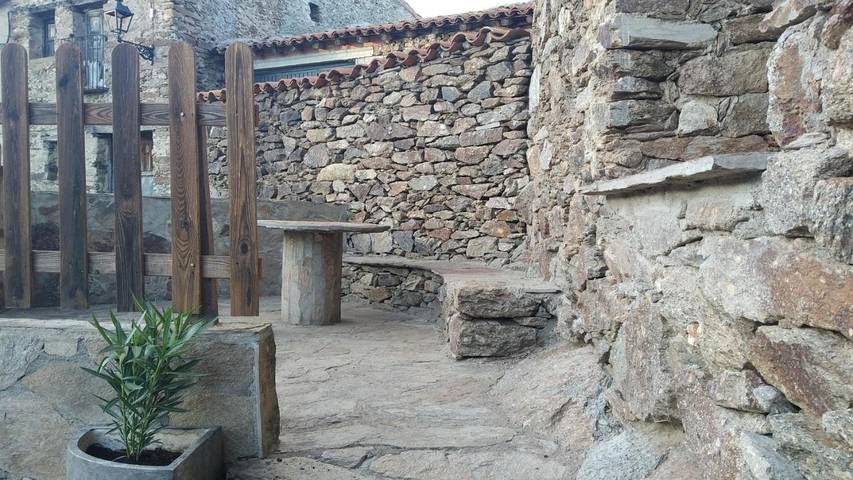 Casa de vacaciones para 8 personas, con terraza y vistas en Sierra Norte de Guadalajara - 3