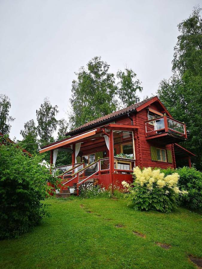 Stuga i Rättvik med utsikt över Siljan in Rättvik, Siljansee