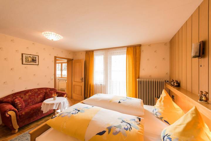 Ferienwohnung für 2 Personen, mit Garten und Balkon, kinderfreundlich in Bad Oberdorf - 4