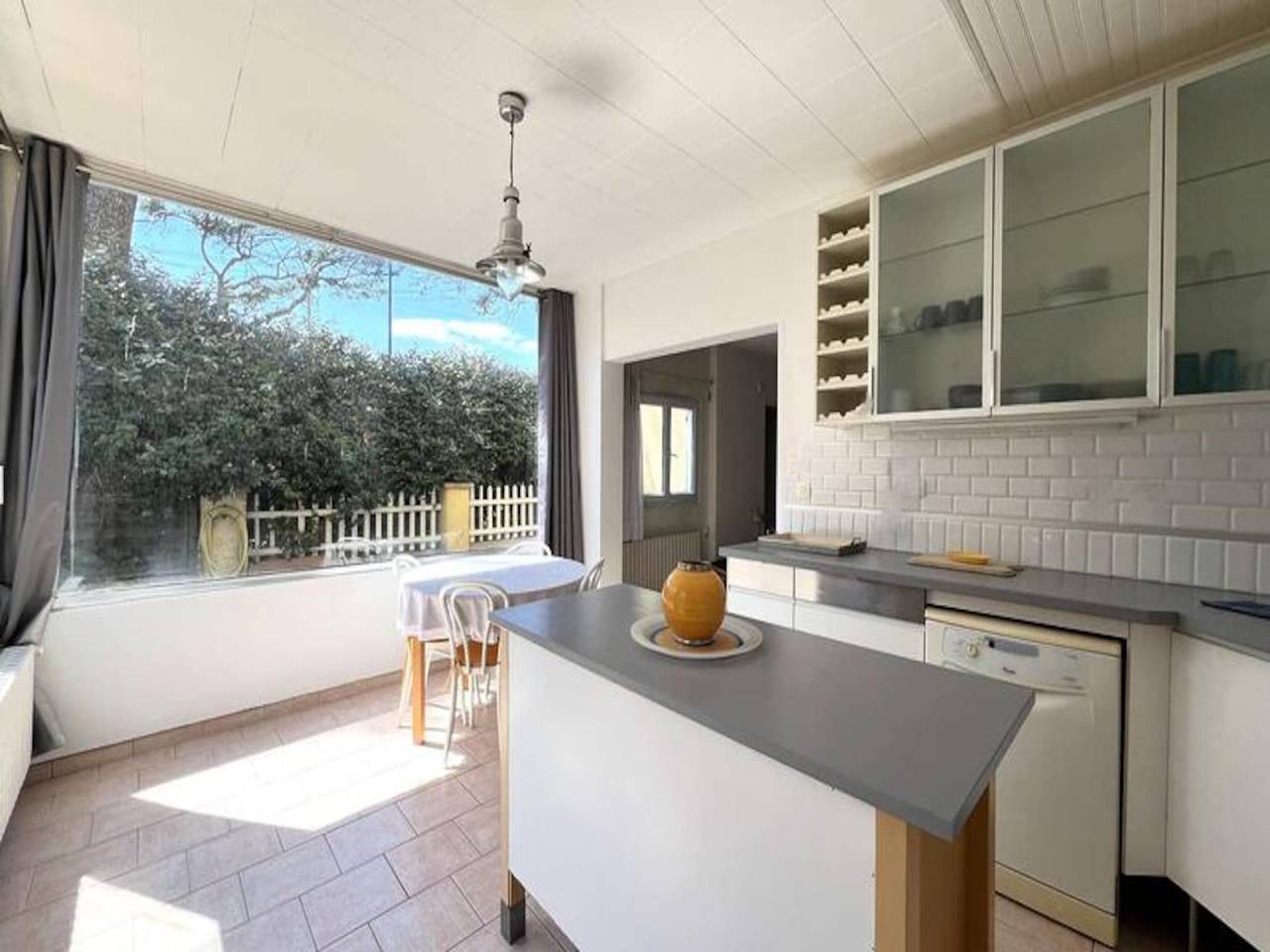 Ganze Wohnung, Apartment in der Nähe des Strandes La Capte, Hyères in La Capte, Hyeres