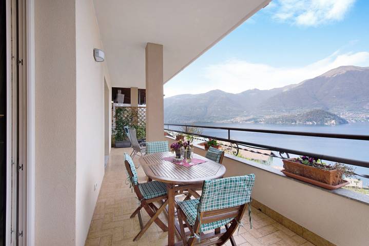 Casa de vacaciones para 8 personas, con balcón y vistas al lago - 1