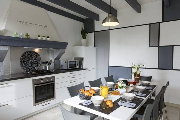 Gîte pour 8 personnes, avec jardin et terrasse à Penvénan - 2