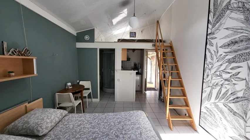 Apartamento de vacaciones para 3 personas, con sauna además de piscina y jardín - 1