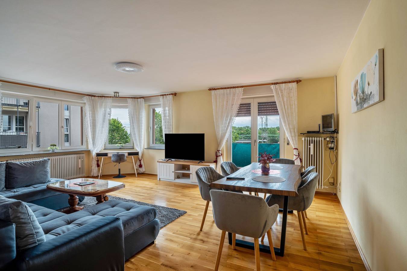 Ganze Wohnung, Ferienwohnung 'Albert-Schulte Park' mit Gemeinschaftsgarten, Wlan und Klimaanlage in Worms, Kurpfalz