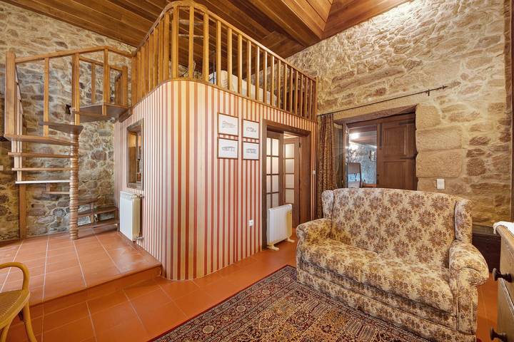 Gîte pour 2 personnes, avec jardin ainsi que sauna et balcon dans Moimenta da Beira